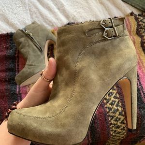 Sam Edelman Olive Suede Booties